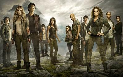 The cast of The 100 includes Eliza Taylor, Bob Morley, Marie Avgeropoulos, Thomas McDonell, Devon Bostick, Lindsey Morgan, Ricky Whittle, Christopher Larkin, Paige Turco, Isaiah Washington, and Henry Ian Cusick.