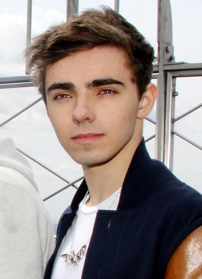 Nathan Sykes releases his first single, Kiss Me Quick, since The Wanteds hiatus was announced in 2014.