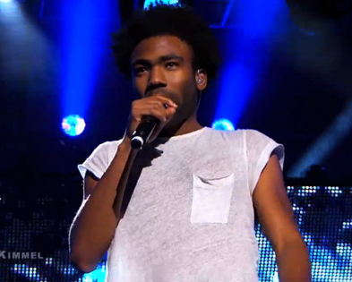 Donald Glover sings his heart out in concert.