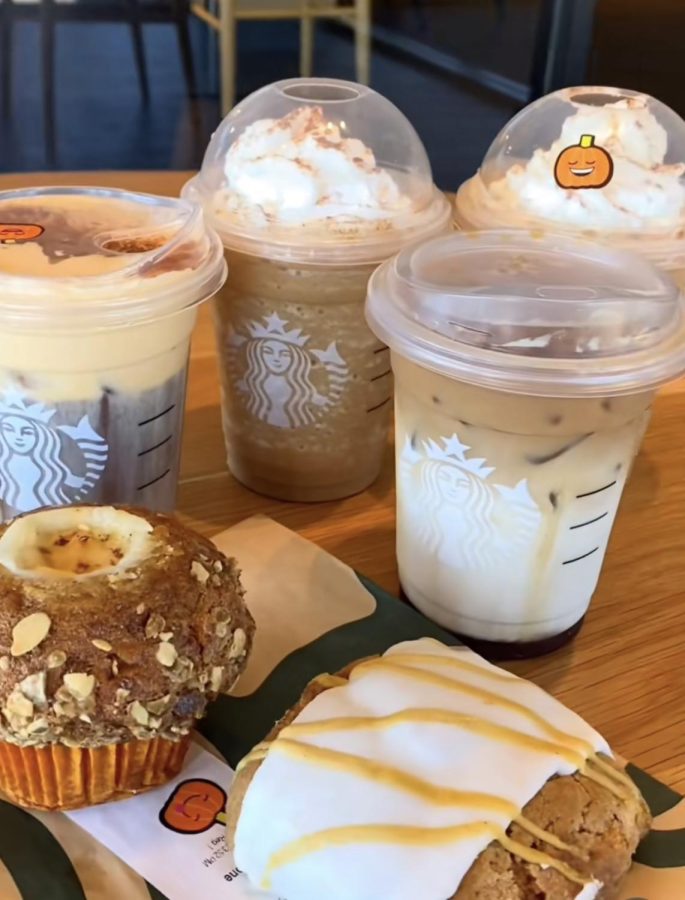 The different items in the Starbucks Fall menu.