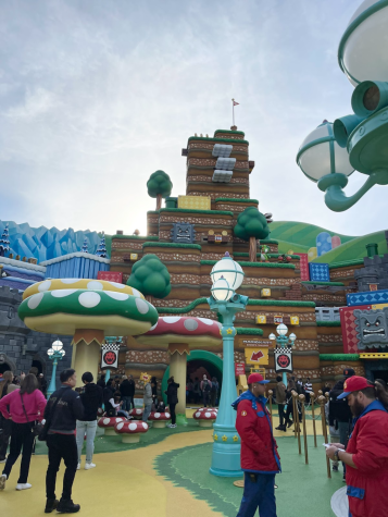 The colorful buildings and intricate designs of Super Nintendo World are finally presented to the awaiting Nintendo fandom.