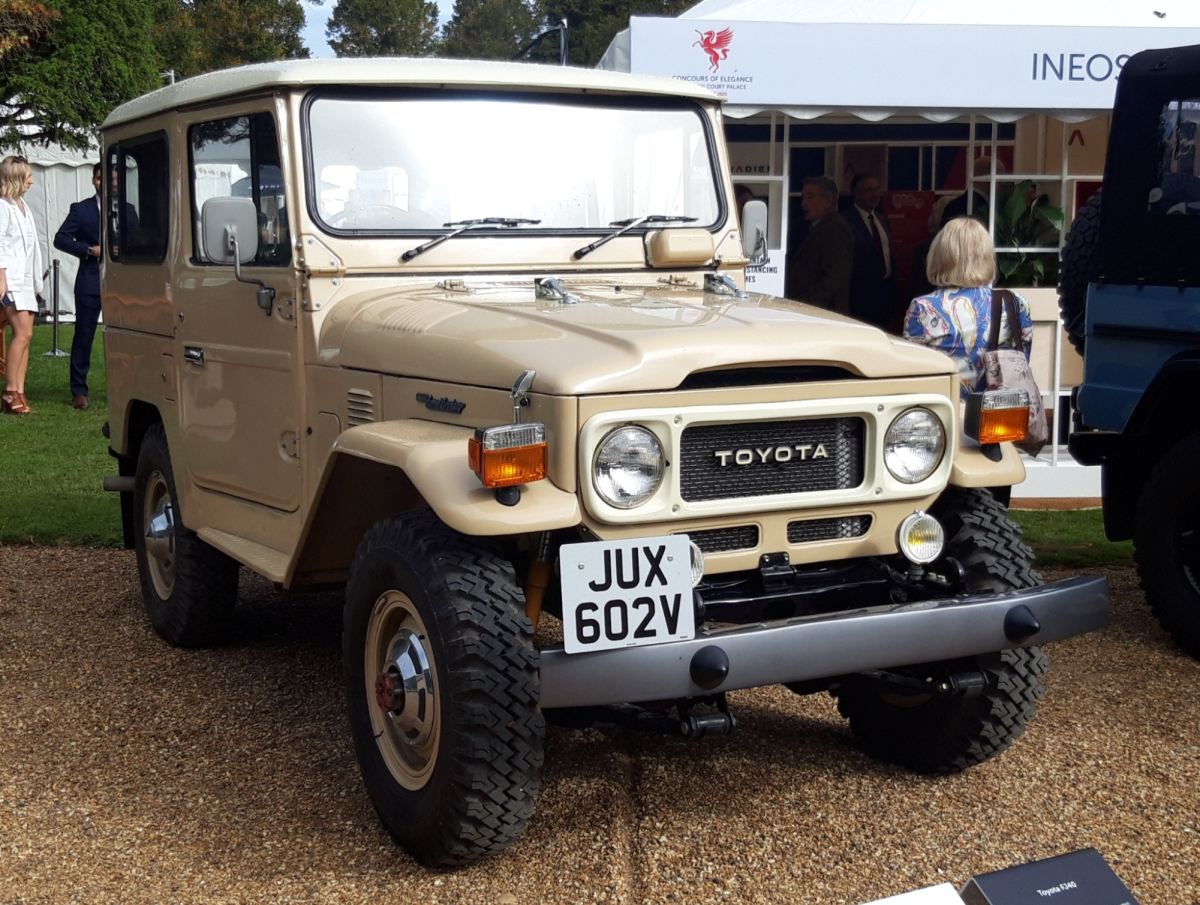 The FJ-40 Land Cruiser at the ‘Hampton Court Concours’       
auto show in 2020. 