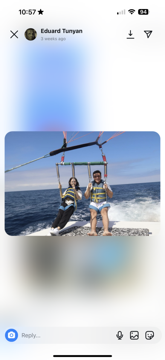 Seniors Mane Ghazaryan and Eduard Tunyan parasail together